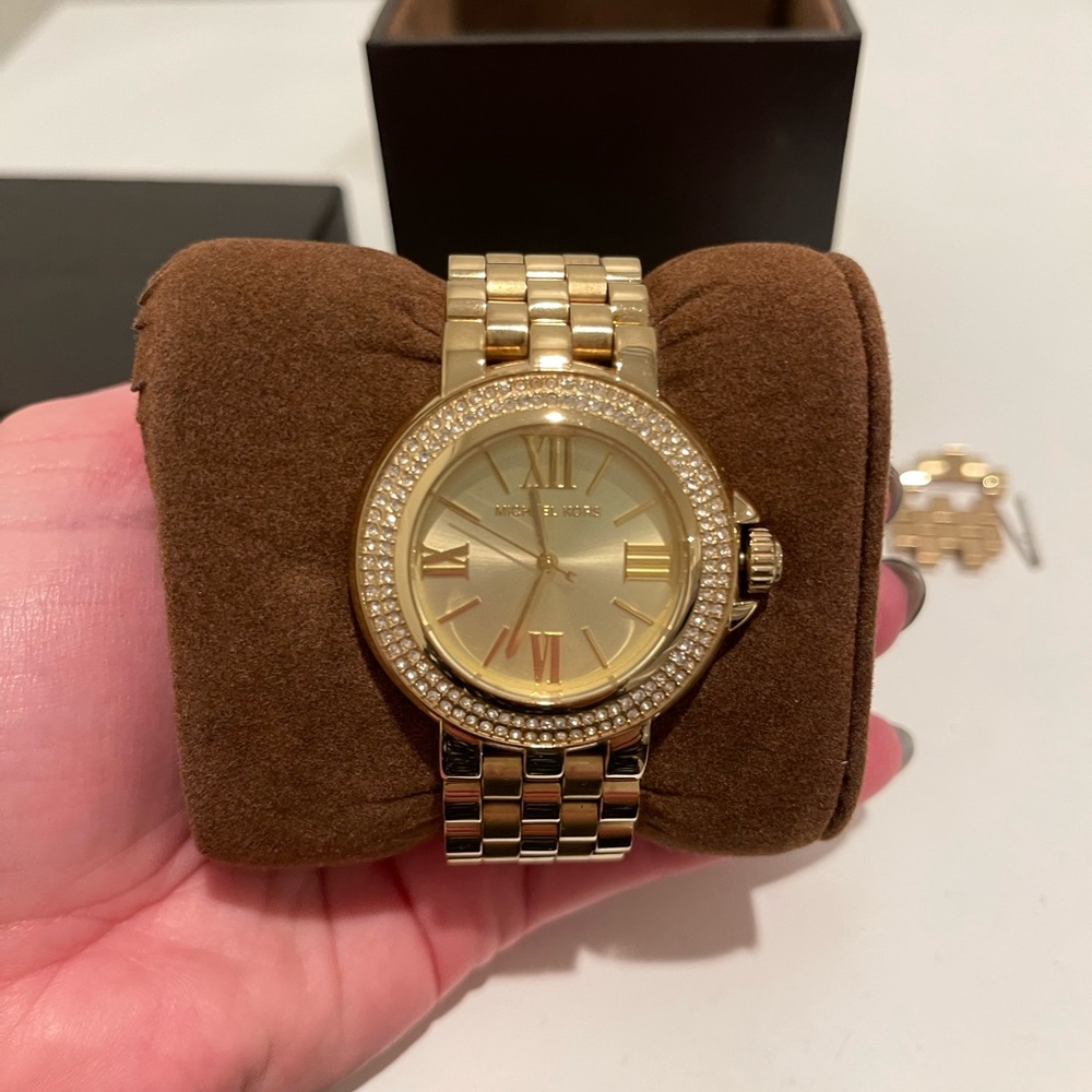 Michael kors gold watch